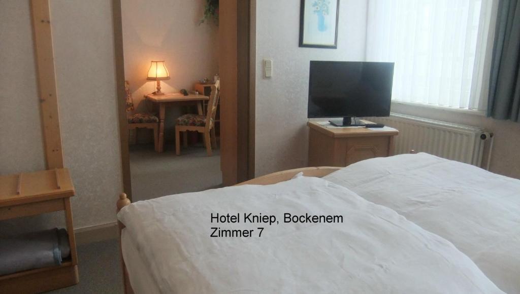 Hotel Kniep Bockenem Pokoj fotografie